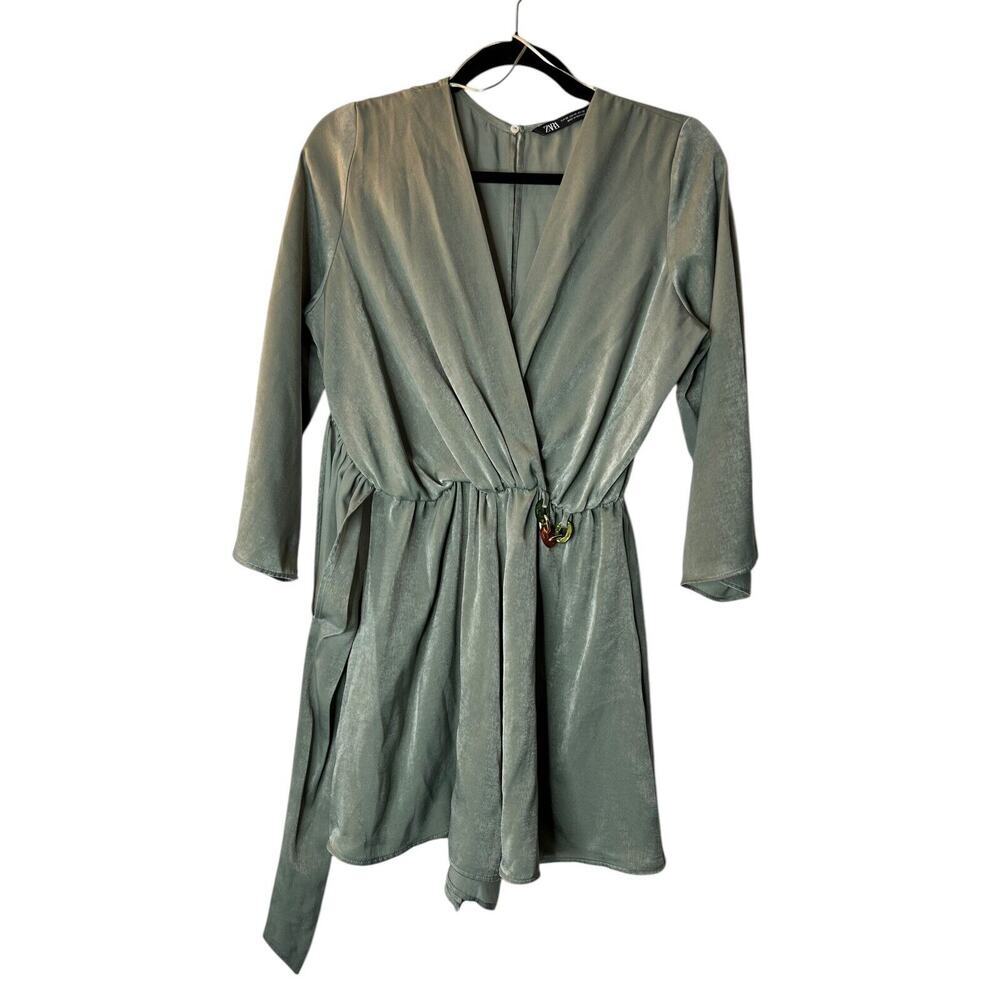 Zara Romper Womens Size XS Satin Sage Green 3/4 Sleeve Plunging‎ Playsuit